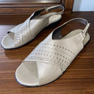 DAHORT Women’s Beige Slingback Comfort Sandals Size 9 Breathable Lightweight